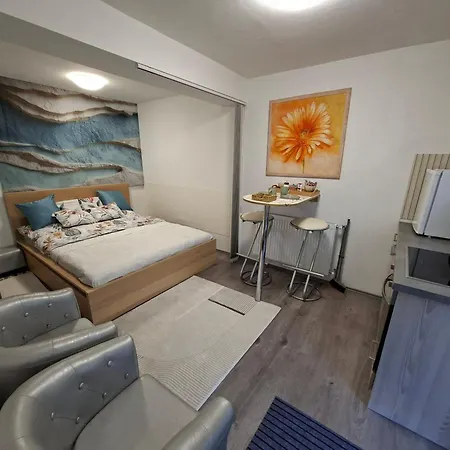 Frix Balaton Apartament Balatonalmádi