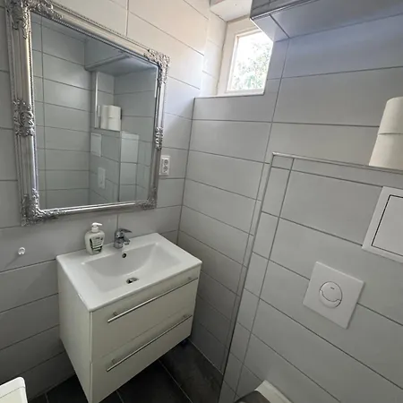 Frix Balaton Apartament *